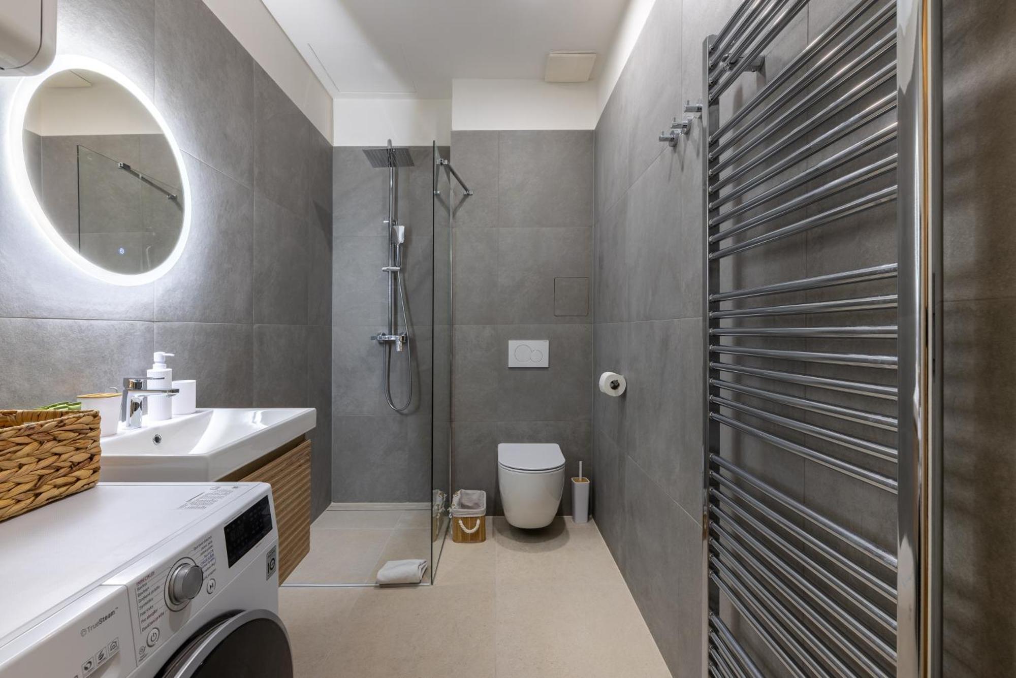 Charming 2Bedroom Old Town Apartment Прага Экстерьер фото